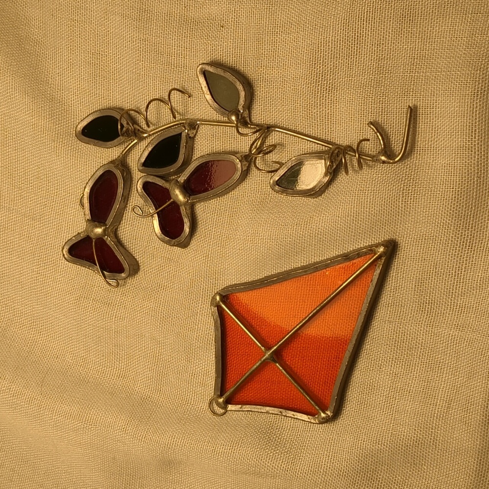 2 Stained glass window sun catchers. Lg.orange kite, red flowers leaves vine.